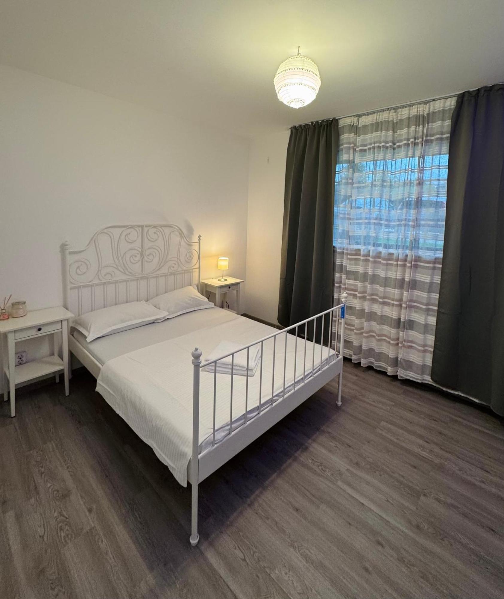 Apartment Solar D3, Private Parking, One Bedroom Bucarest Exterior foto